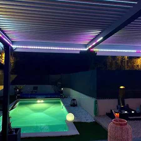 House For 6 People Private Pool, Air Conditioning, *