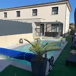 House For 6 People Private Pool, Air Conditioning, *
